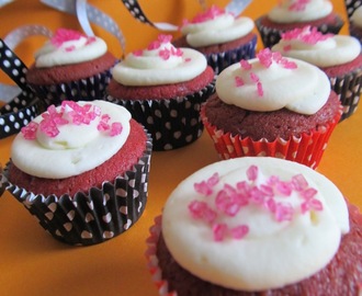 Red Velvet Minicupcakes