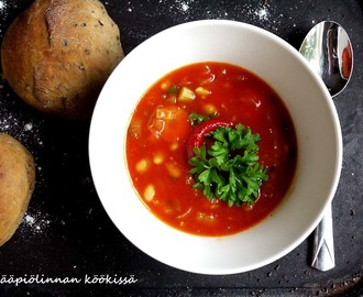 Let's make some soup cause the weather is turning cold! - lämmittävä papusoppa ja mallassämpylät