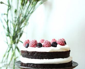 Suklaakakku (vegaaninen, gluteeniton)