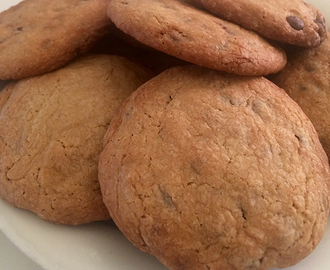 Ancka bakar kakor: Nutella-suklaahippu cookies