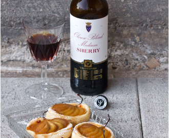 Sherry-päärynäpiiraat