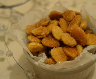 Paahdetut mantelit (ja cashew-pähkinät)