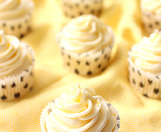 Triple lemon cupcakes