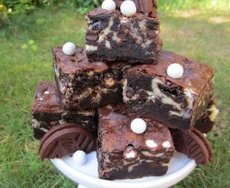 Marianne Cookies & Cream Cheesecake Brownies
