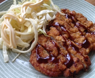 Tonkatsu-tyyppinen possunleike