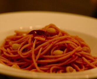 Spaghetti con ceci - spaghettia ja kikherneitä