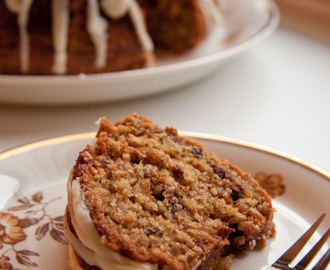 Mantelinen piimäkakku / Almond Buttermilk Cake