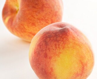 Keitetyt aprikoosit tai persikat