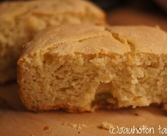 Ranskalaistyyppinen gluteeniton leipä (leipäkone)