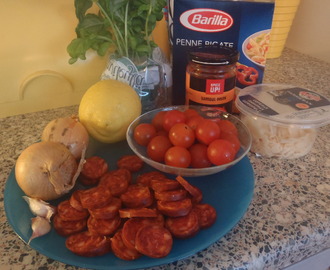 Chorizo- kastike pastalle