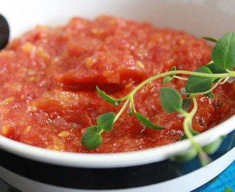 Tomatsyltetøy