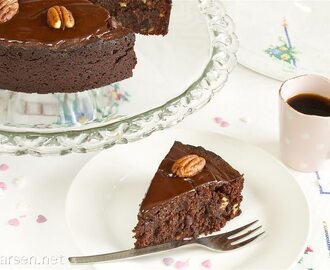 Saftig sjokoladekake med pekannøtter