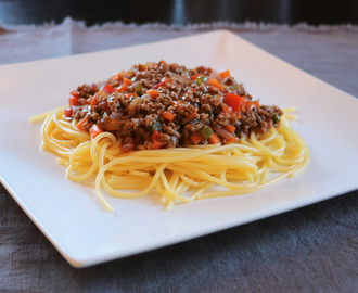 Middagstips: Spagetti med kjøttsaus & grønnsaker