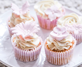 Vaniljecupcakes til Babyshower eller Dåp