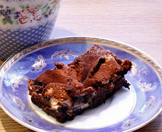 Brownies med marshmallow- og kakaotopp