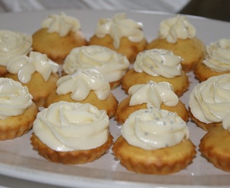 Cupcakes med vaniljeglasur