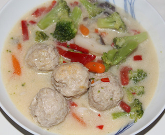 Asiatisk kyllingsuppe