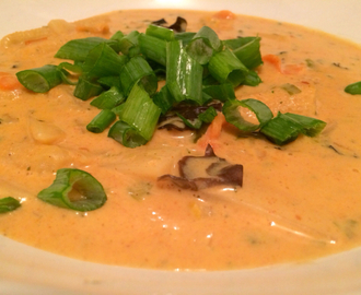 Suppetorsdag: Kremet rød curry thaisuppe