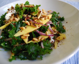 Heia Grønnkål! Late-summer Salad: Green Kale Salad with Quinoa and Mango...