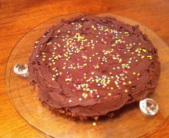 Enkel gluten- og melkefri sjokoladekake