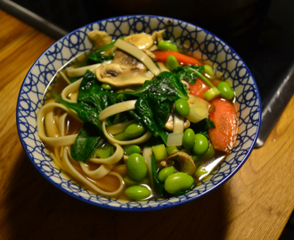 Udon suppe