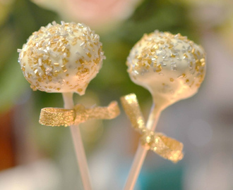 Sparkling chocolate fudge coconut cake pops