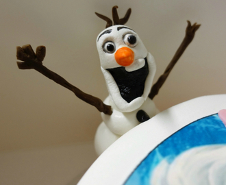Secretly In Love With Olaf
