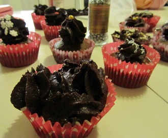Ingefær og sjokolade cupcakes
