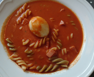 Enkel, hjemmelaget tomatsuppe