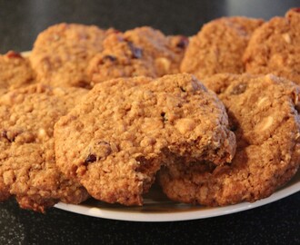 Havrecookies, med eller uten tranebær og hvit sjokolade