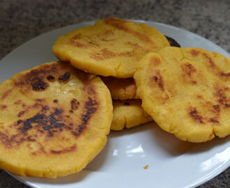 Arepas - majsbröd