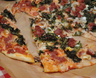Premiumpizza med Grönkål & Salsiccia