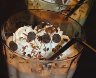 Milkshake med choklad- och apelsinglass