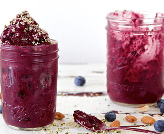 Licorice & blueberry - Nice-cream med lakrits och mandelsmör