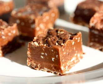 Sesame Chocolate Fudge – Choklad & Sesam Fudge