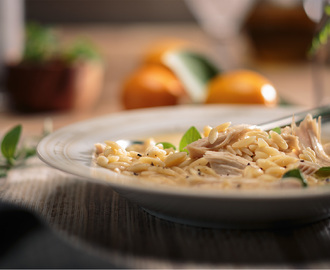 Lemon Chicken & Orzo Soup