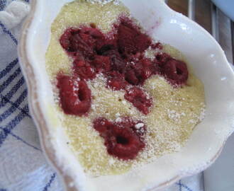 Raspberries Mugcake