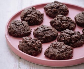 Triple Chocolate Buckwheat Cookies