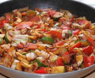 Grönsakswok med koreansk woksås