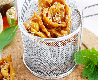 Chebakia - friterade marockanska sesamkakor med honung