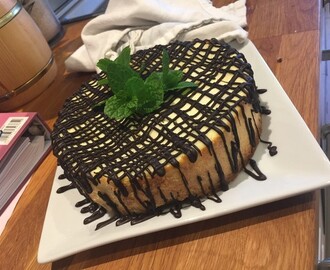 Cheesecake med päron och vitchoklad