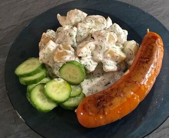 Dillstuvad potatis och kalkonkorv