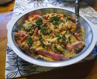 Falugryta med zucchini och bearnaise.