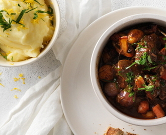 Boeuf bourguignon med potatismos