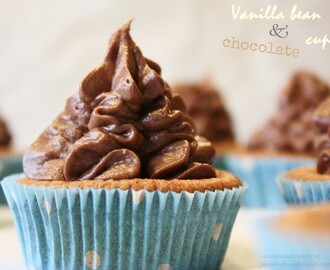 Vanilj cupcakes med chokladfrosting