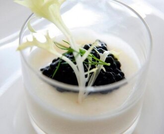 Sparrismousse med Aruga Caviar