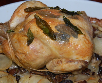Helstekt kyckling med krämig potatisgratäng och kastanjer