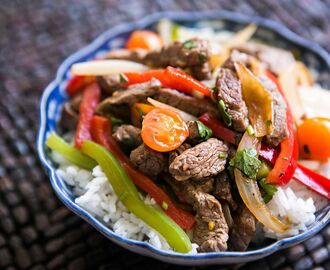 Quick Beef Stir-Fry with Bell Peppers Biff chop soy