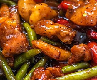 Garlicky Sweet Thai Chili Chicken and Green Beans Stir Fry | Recipe | Easy cooking recipes, Chicken dinner recipes, Health dinner recipes