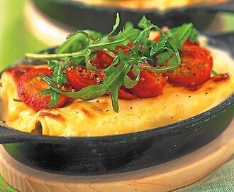Festlig fredag: Svampcannelloni med tomat och rucola